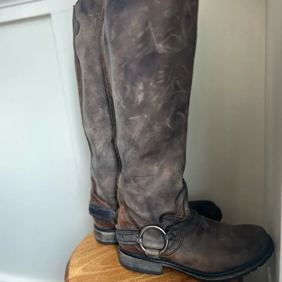 Distressed “Judgement” Tall Harness Moto Leather Boots - Steve Madden - Picture 7 of 16